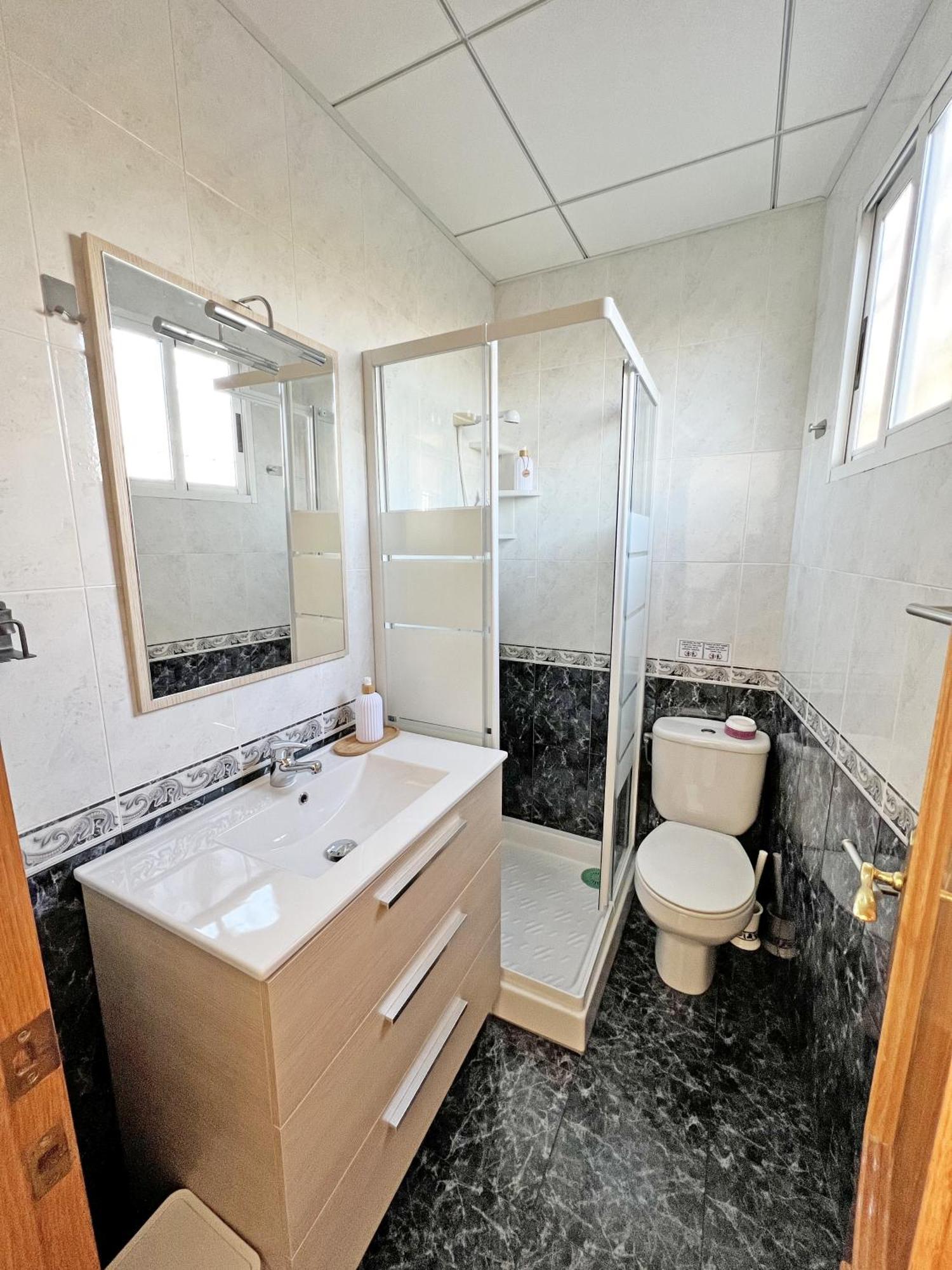 A 100 Metros De La Playa. Parking Gratuito Privado Apartment Аликанте Екстериор снимка