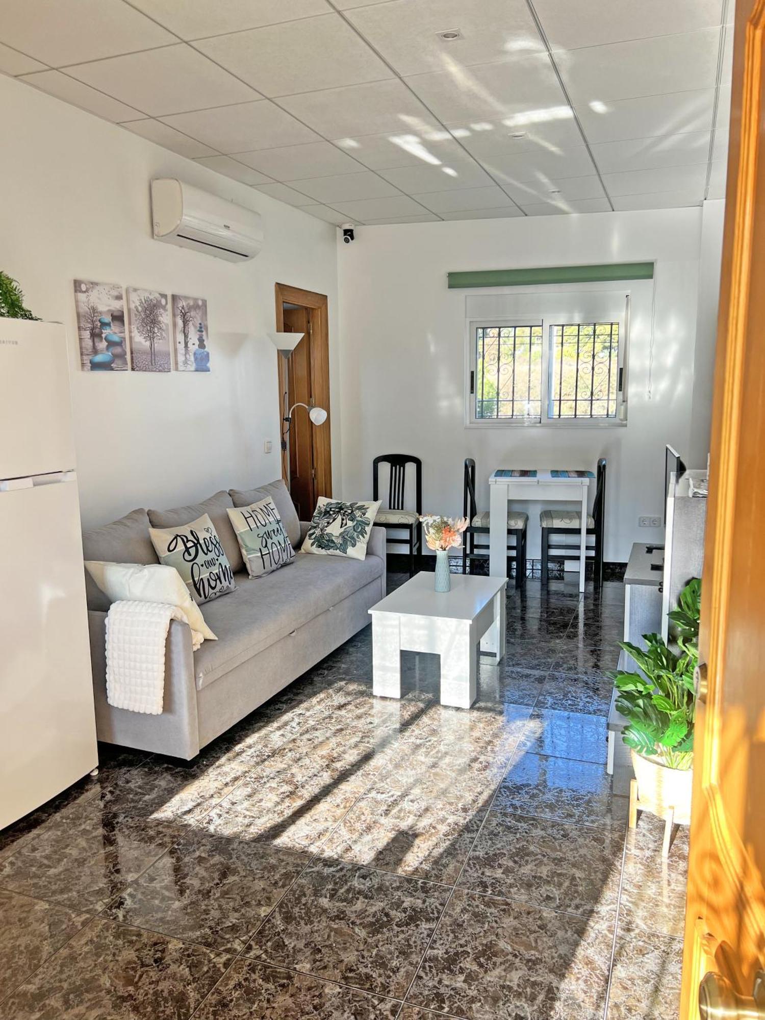 A 100 Metros De La Playa. Parking Gratuito Privado Apartment Аликанте Екстериор снимка